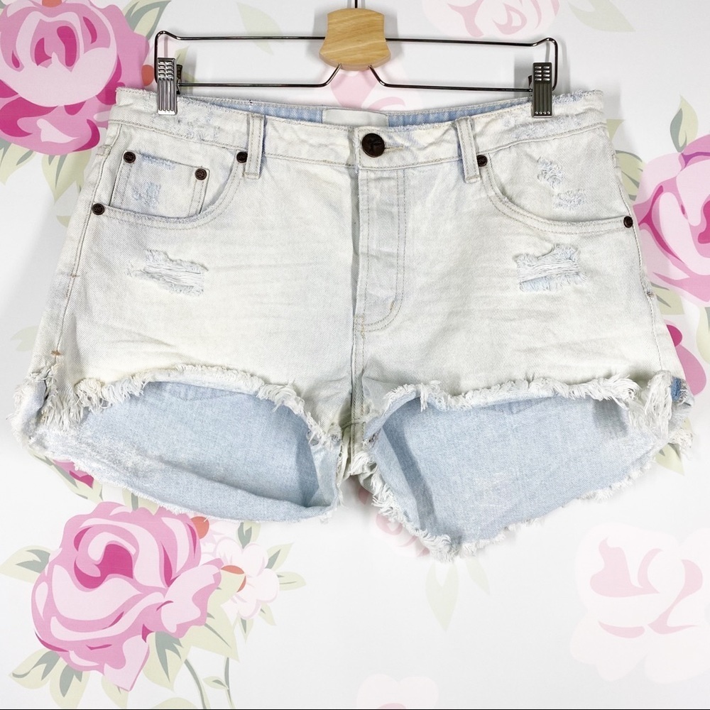 One Teaspoon Light Wash Bandits Distressed Denim Jean Shorts 29